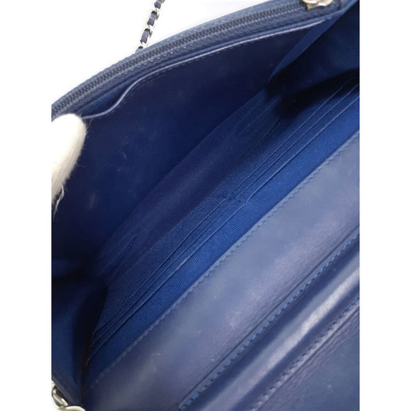 Chanel Ultra Stitch Chain Leather Wallet - Picture 3 of 9